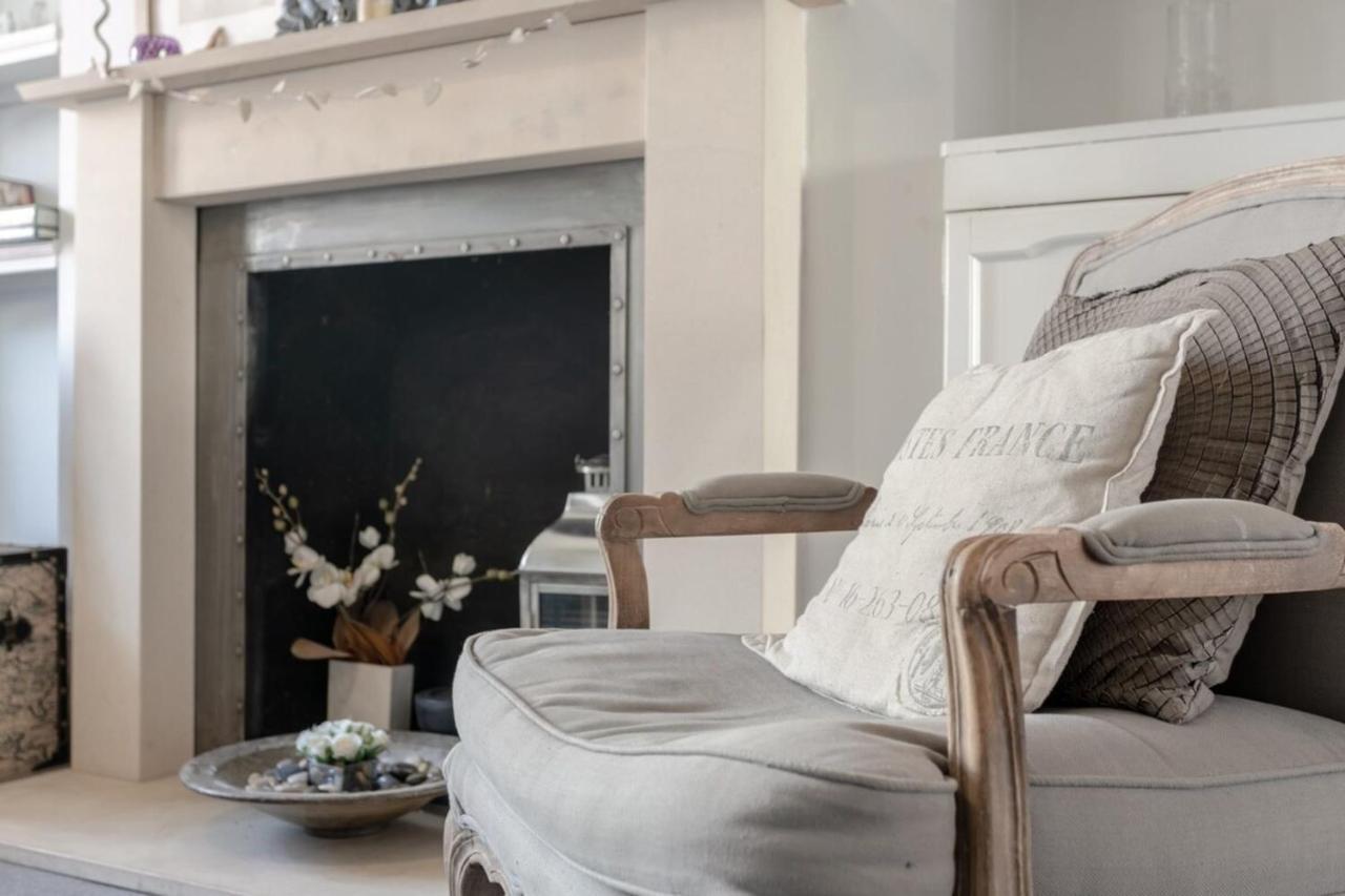 Stylish 1 Bed Apartment Near Battersea Park Londra Esterno foto